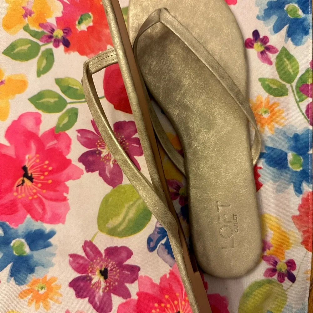 Loft Outlet Woman’s sandals 🩴 - Picture 4 of 7